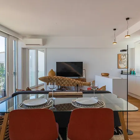 Design 3bdr Duplex W/balcony By Lovelystay * リスボン