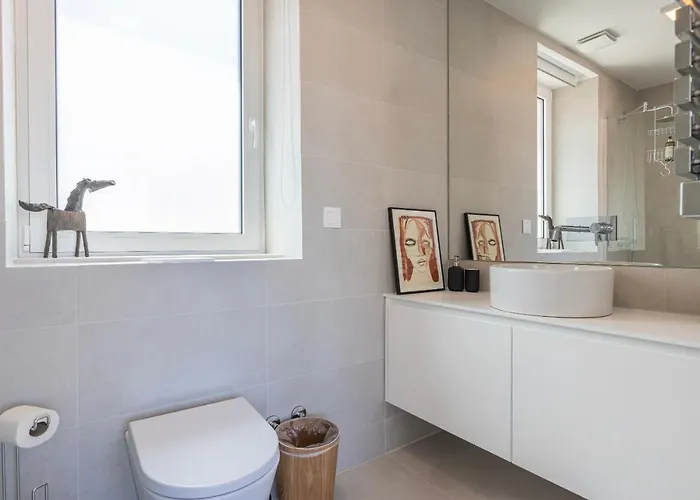 Design 3bdr Duplex W/balcony By Lovelystay 아파트 *