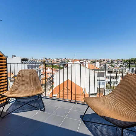 Design 3bdr Duplex W/balcony By Lovelystay Lissabon