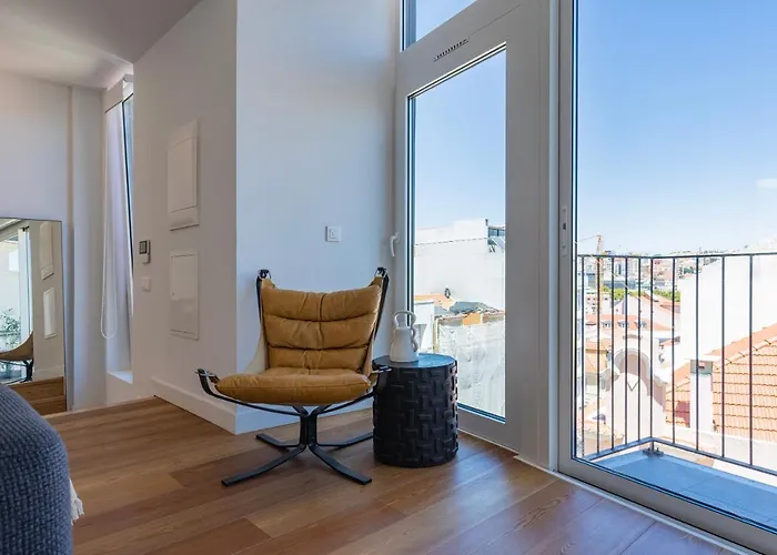 Design 3bdr Duplex W/balcony By Lovelystay Apartmán Lisboa